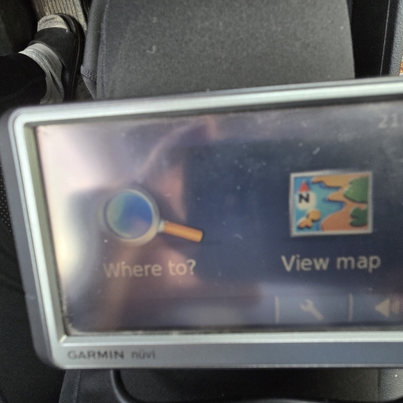 Garmin Nuvi - Picture 13 of 13